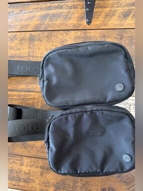 Lole Black Belt Bags
